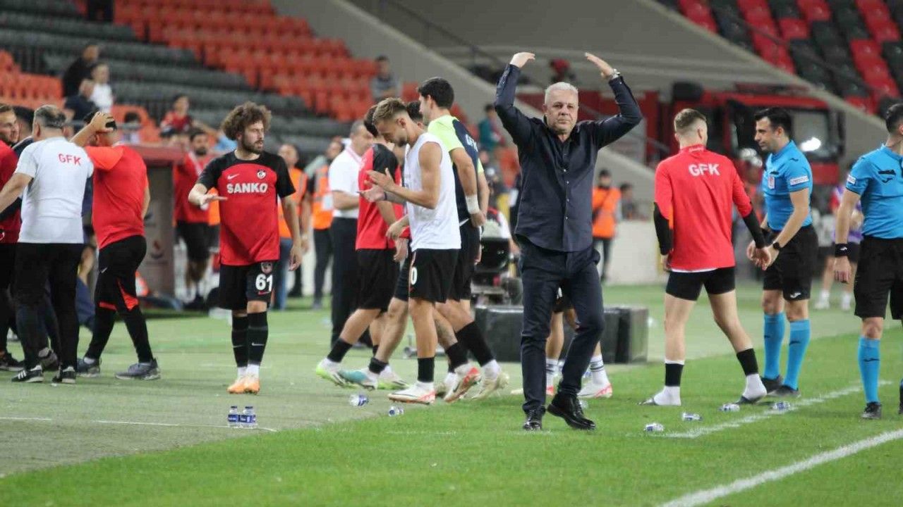 Trendyol Süper Lig: Beşiktaş: 2 - Gaziantep FK: 0 (Maç sonucu) - Yalova  Haber Ajansı