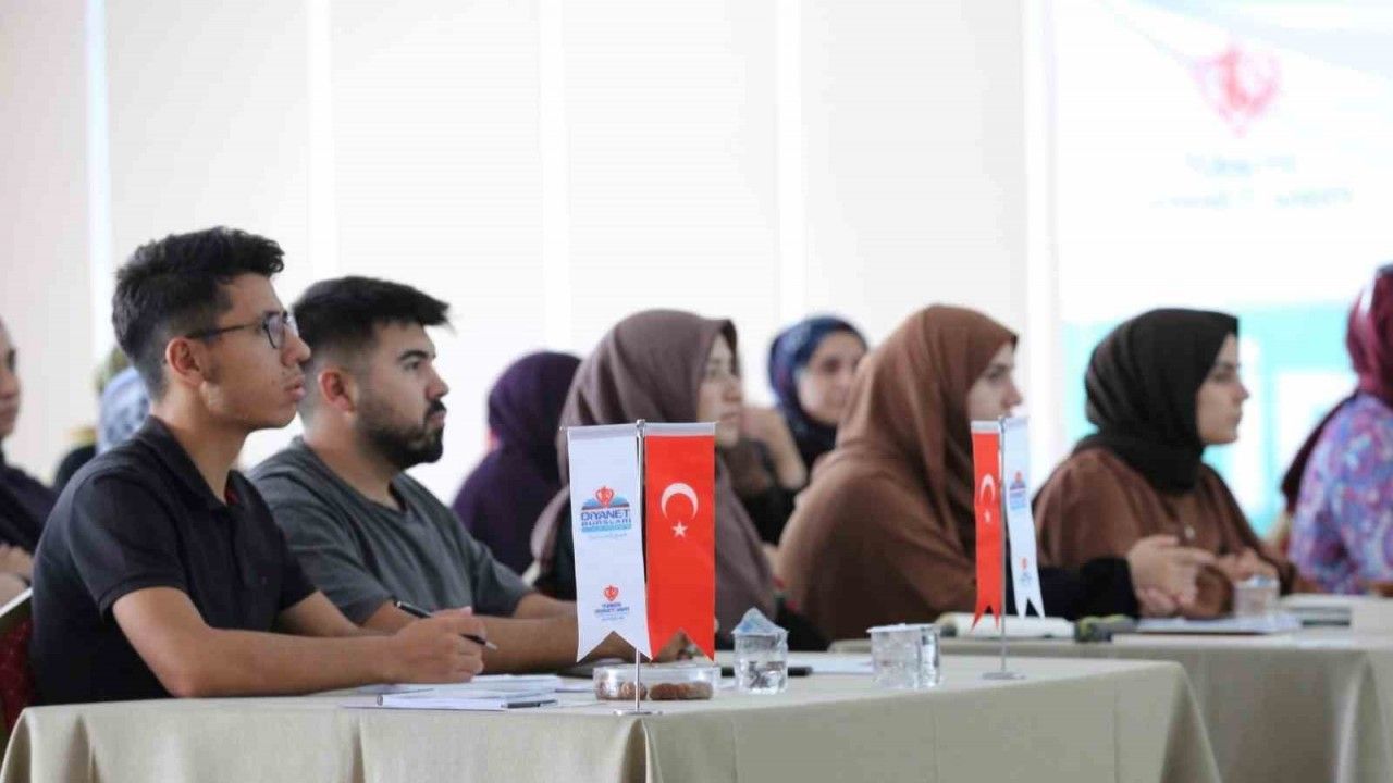 Türkiye Diyanet Vakfı burslarına başvurular 15 Ocak’ta başlayacak