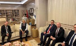 Türkiye'nin ilk serebral palsili uzay mühendisi Karakaş, Konukoğlu'nu ziyaret etti