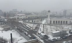 Gaziantep'te beklenen kar yağışı etkisini göstermeye başladı