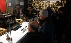 Mukaddes Emanetler Sergisi'ne yoğun ilgi