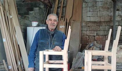 Depremde iş yeri yıkıldı, kendi imkanlarıyla yaptığı ekmek teknesiyle ayakta kaldı