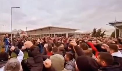 Toplu sözleşmede anlaşma çıkmadı, işçiler isyan etti