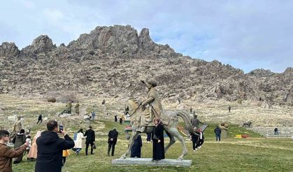 Yılbaşı tatilini fırsat bilen turistler Sivrihisar’a akın ettiler