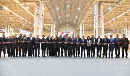 11. PENTEX FUARI KAPILARINI AÇTI