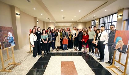 GAÜN’DE ÇANAKKALE SAVAŞI'NDA KADINLARIMIZ SERGİSİ AÇILDI