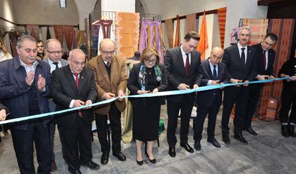 EL EMEĞİ GÖZ NURU: KUTNU BELGESELİ GÖSTERİMİ DÜZENLENDİ