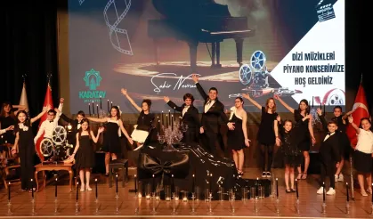 “Dizi Müzikleri Piyano Konseri” sanatseverleri büyüledi