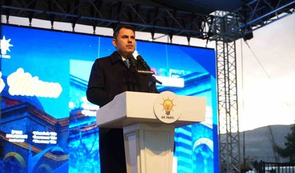 Bakan Kurum: 'Depremden bu yana felaket üzerinden siyaset kurdular, depremzede kardeşlerimizin yuvasına kavuşması işlerine gelmiyor'