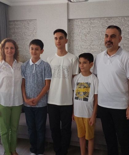 YKS 2025 Türkiye Birincisi Ahmet Eren Özyurtseven: Başarı Sırrı ve Gelecek Hedefleri