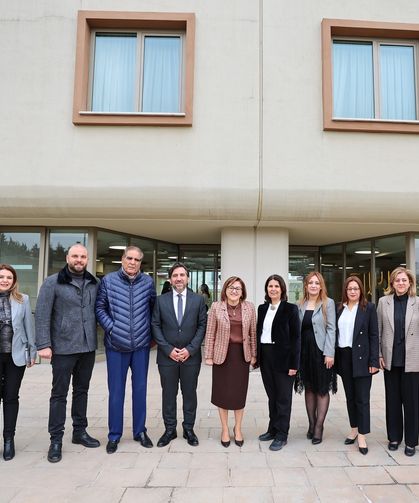 BAŞKAN ŞAHİN’DEN ÜNİVERSİTE ÖĞRENCİLERİNE YENİ MÜJDE!