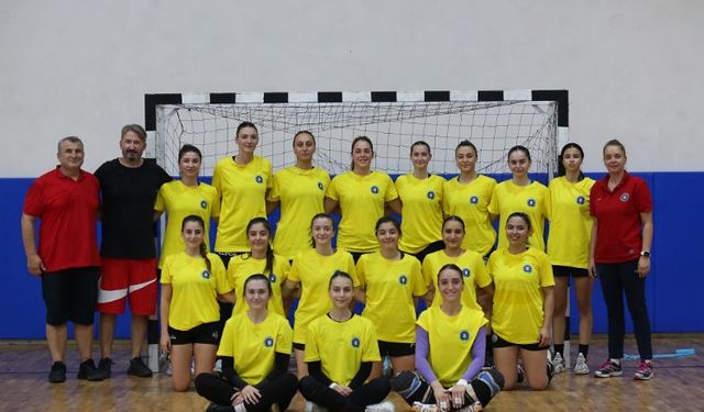 Poyrazın Kızları ilk maçına Eskişehir'de çıkıyor