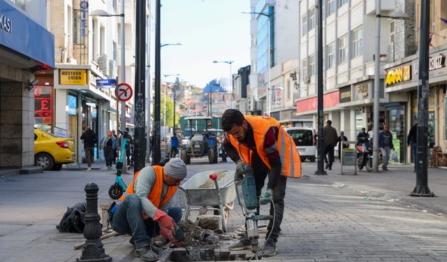 Gaziantep Büyükşehir'den Yol Bakımı ve Trafik Düzenlemeleriyle Akış Rahatlayacak