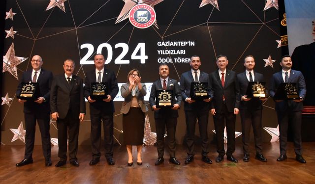 GAZİANTEP’İN YILDIZLARI ÖDÜL TÖRENİ GERÇEKLEŞTİ