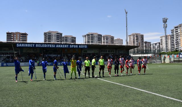 ADIM ADIM ŞAMPİYONLUĞA 2-1