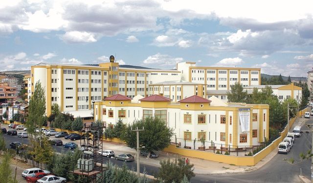 Prof. Dr. Esra İbanoğlu, GKV Mütevelli ve Yönetim Kurulu Başkanlığına seçildi