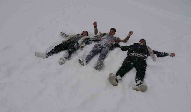 Gaziantep'te kar sevinci