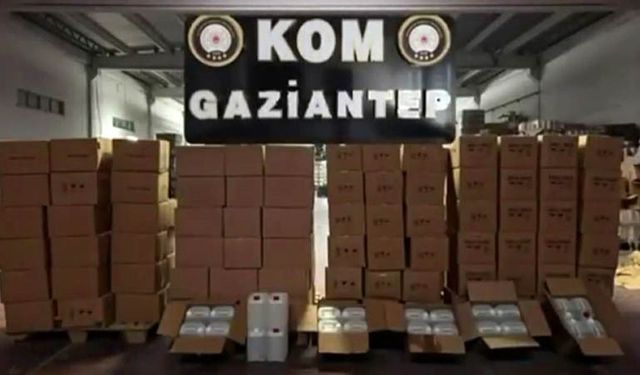 Gaziantep'te yılbaşı öncesi 4 bin 520 litre etil alkol ele geçirildi
