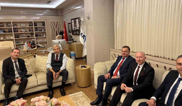 Türkiye'nin ilk serebral palsili uzay mühendisi Karakaş, Konukoğlu'nu ziyaret etti