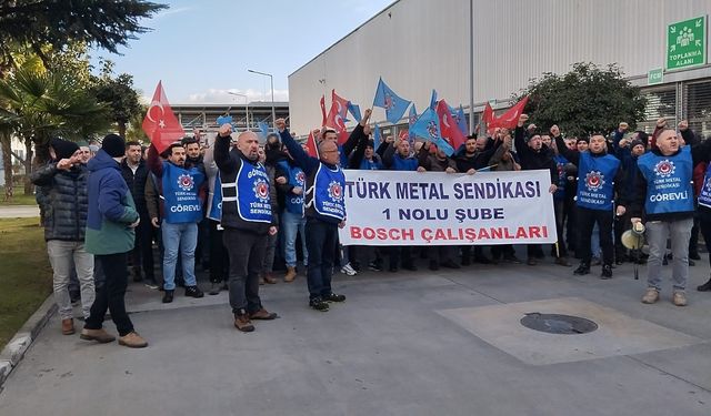 Bursa'da otomotiv işçilerinin eylemi sürüyor, MESS teklifi güncelledi