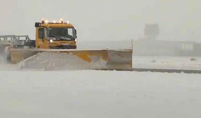 Gaziantep Havalimanı'nda uçuşlar tekrar başladı