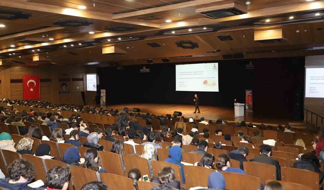 'Üniversite Yolunda Sınav Stratejileri' etkinliği yapıldı