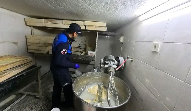 Şahinbey Belediyesi zabıta ekiplerinden Ramazan öncesi denetim