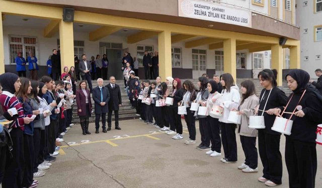 Şahinbey'de örnek etkinlik: Atıklar sanata dönüştü