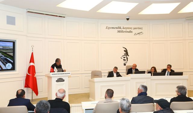 GAZİANTEP BÜYÜKŞEHİR SEBZE HALİ İÇİN İSTİŞARE TOPLANTISI YAPILDI