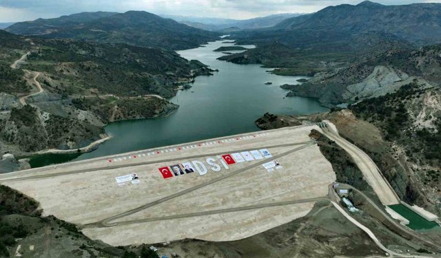 Çiftçiler, Çetintepe Barajı'nın Araban Ovası'nı suyla buluşturacağı zamanı bekliyor