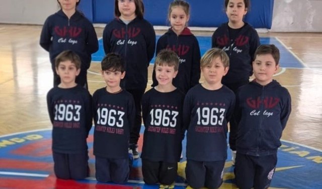 GKV'nin altın kulaçları başarıdan başarıya koşuyor