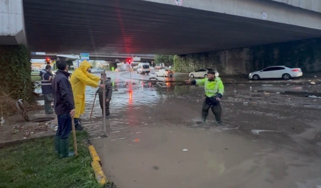 Gaziantep'te 'süper hücre' hayatı felç etti
