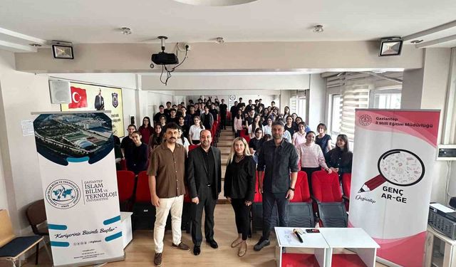 GİBTÜ bilim söyleşileri başarıyla tamamlandı