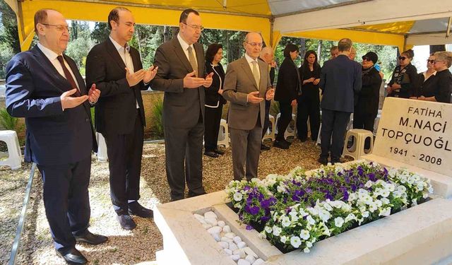 Naci Topçuoğlu Vefatının 18. Yılında mezarı başında dualarla anıldı
