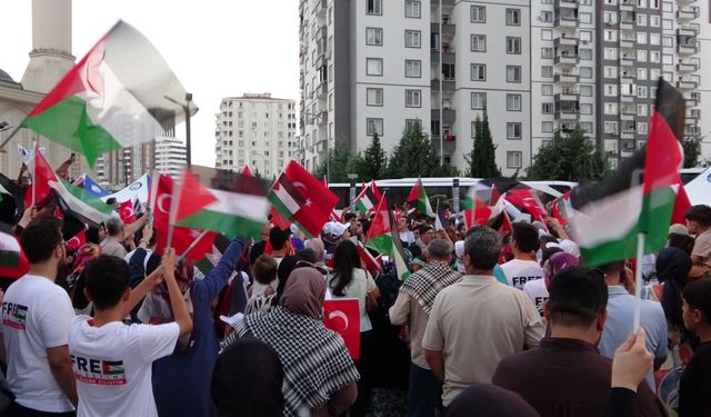Filistin konvoyu Gaziantep'te destek mitingiyle karşılandı
