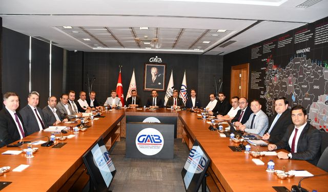 Türk Halısı Dünyanın Zirvesinde; Türkiye’den 8 Ayda 1,7 Milyar Doları Aşan İhracat