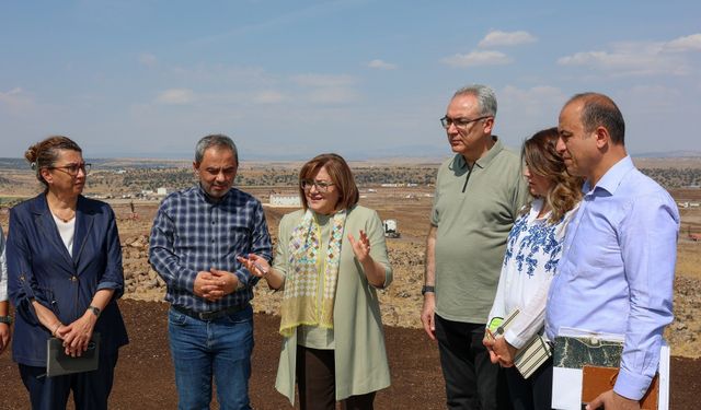 BAŞKAN ŞAHİN, YENİ TUGAY ALANINDA ÇALIŞMALARI İNCELEDİ