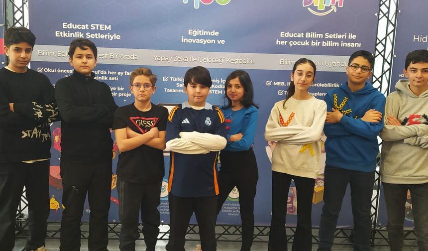 SANKO OKULLARI ROBOT YARIŞMASINDA TÜRKİYE İKİNCİSİ OLDU