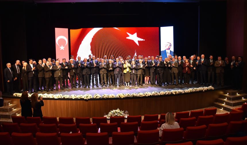 GAZİANTEP’İN YILDIZLARI ÖDÜL TÖRENİ GERÇEKLEŞTİRİLDİ