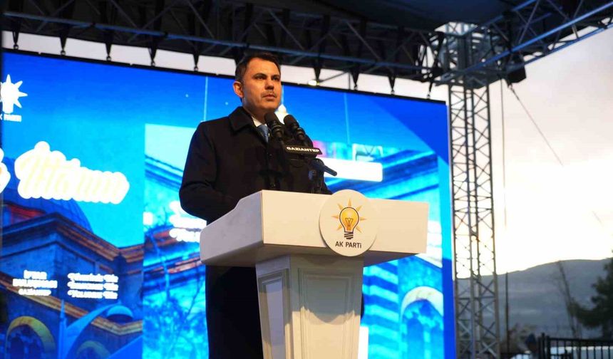 Bakan Kurum: 'Depremden bu yana felaket üzerinden siyaset kurdular, depremzede kardeşlerimizin yuvasına kavuşması işlerine gelmiyor'