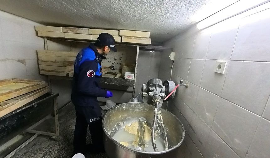 Şahinbey Belediyesi zabıta ekiplerinden Ramazan öncesi denetim