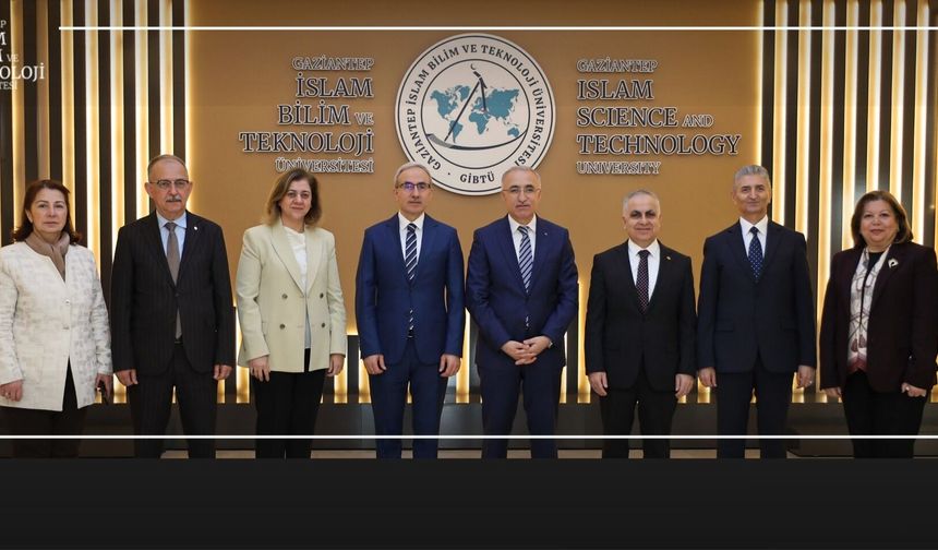 GİBTÜ’de “Mehmet Akif ve Çanakkale Ruhu” Konferansı Gerçekleştirildi