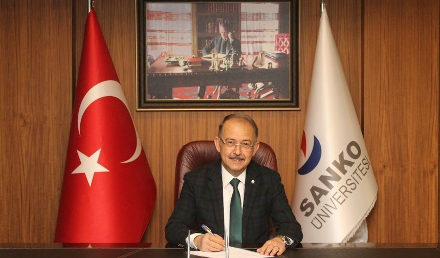 SANKO Üniversitesi Rektörü Prof. Dr. Dağlı: '23 Nisan millet iradesinin hakimiyetinin ilan edildiği tarihi bir gün'