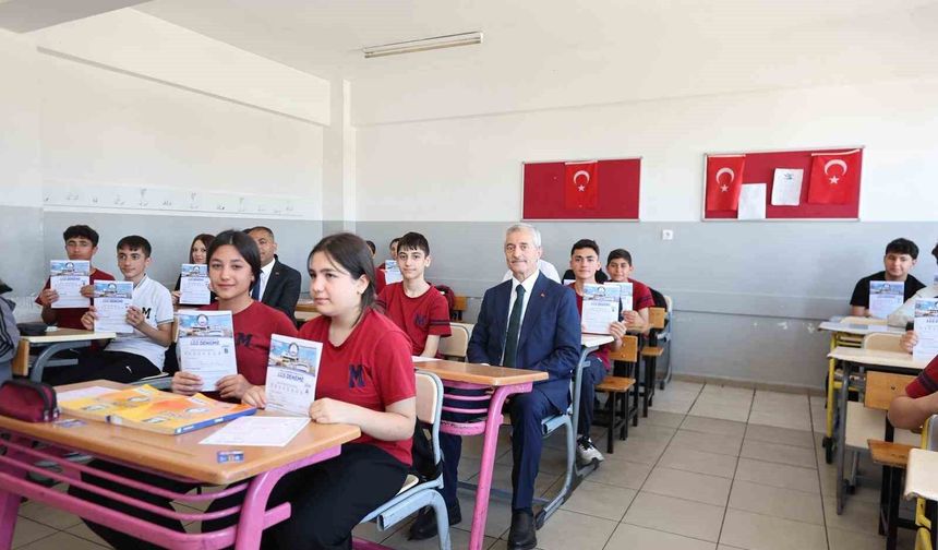 Şahinbey Belediyesi'nden sınava hazırlanan öğrencilere destek