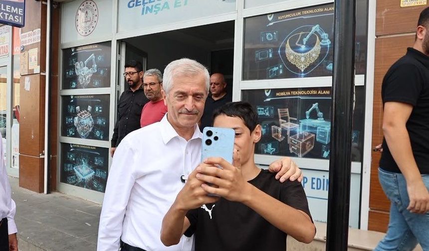 BAŞKAN TAHMAZOĞLU MESEM ÖĞRENCİLERİNİ ZİYARET ETTİ