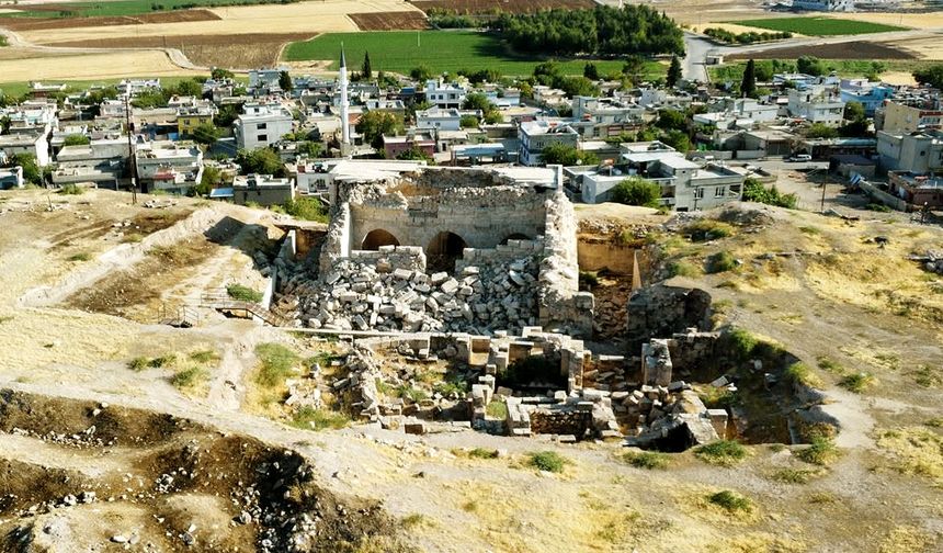 Arabanlı vatandaşlardan tarihi İç Kale Camisi için restorasyon talebi