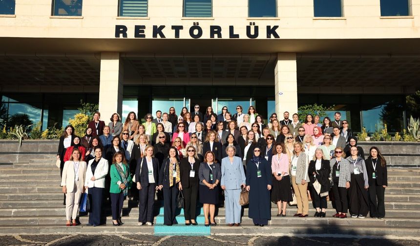 Hasan Kalyoncu Üniversitesi’nde "İklim Bilim Kadın 2035 Çalıştayı" gerçekleştirildi