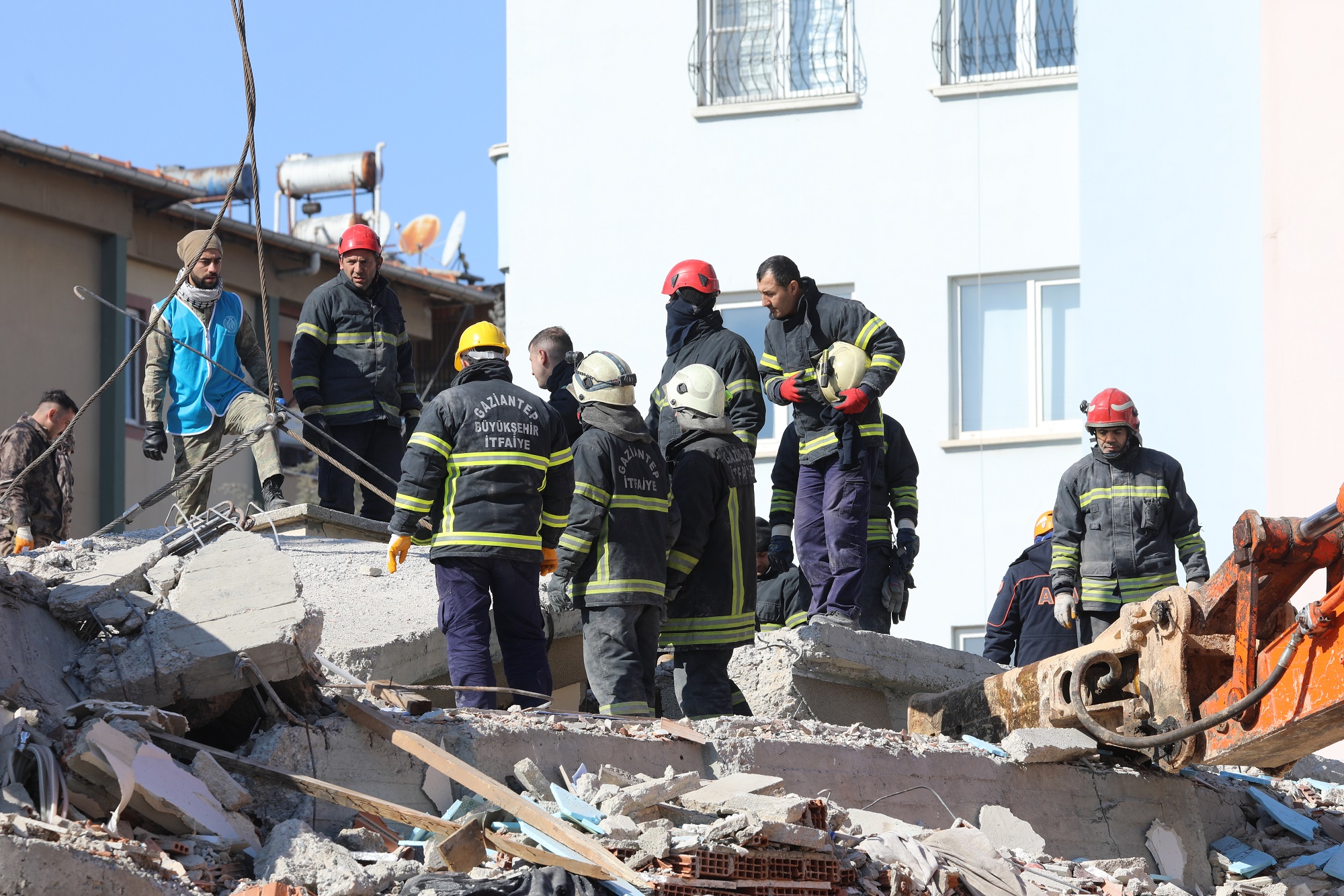 Gazi̇antep Büyükşehi̇r, Afet Yöneti̇mi̇nde Örnek Beledi̇yeci̇li̇k Sergi̇ledi̇! (6)