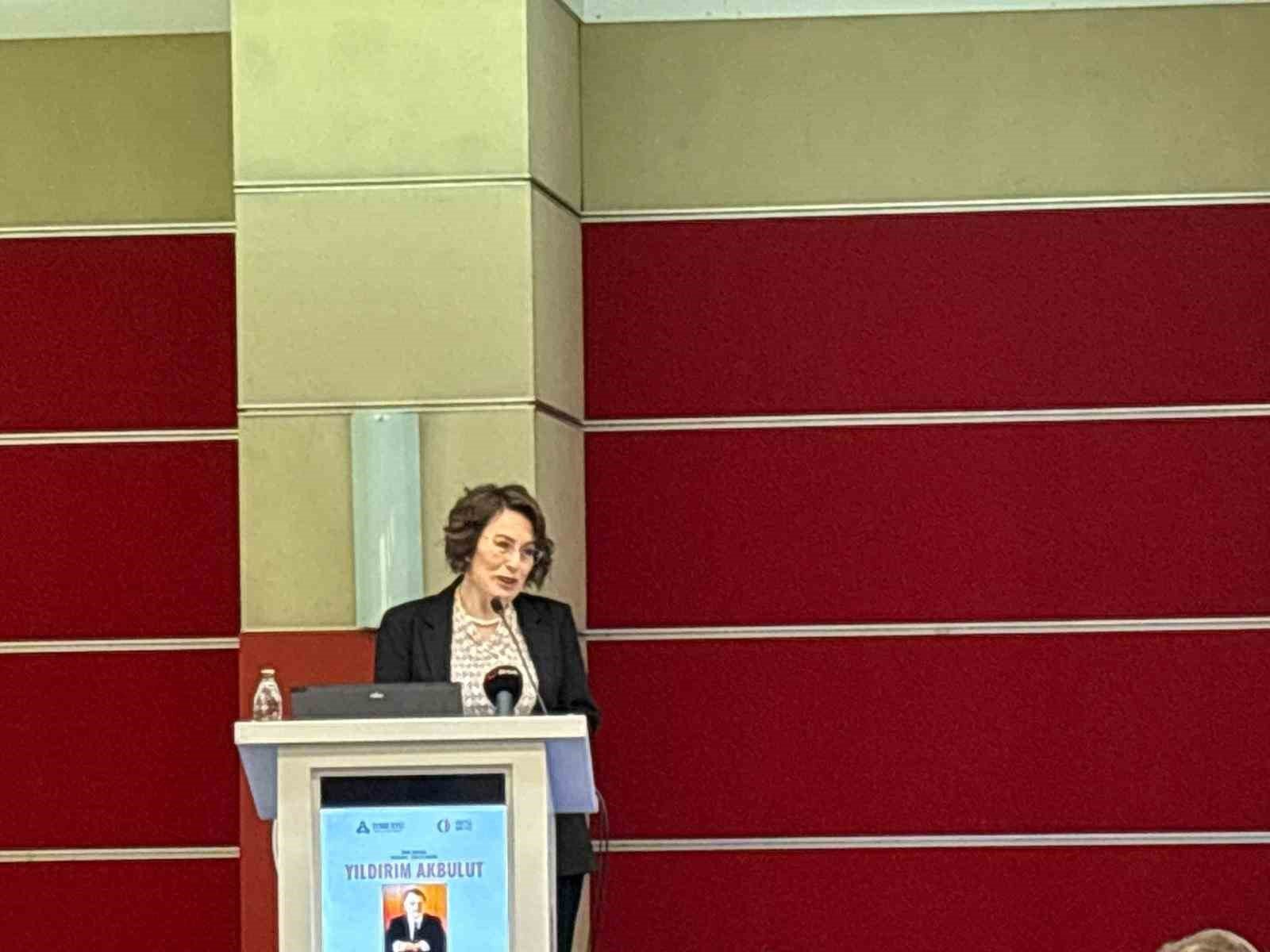 Yıldırım Akbulut TOBB ETÜ'de düzenlenen sempozyumla anıldı