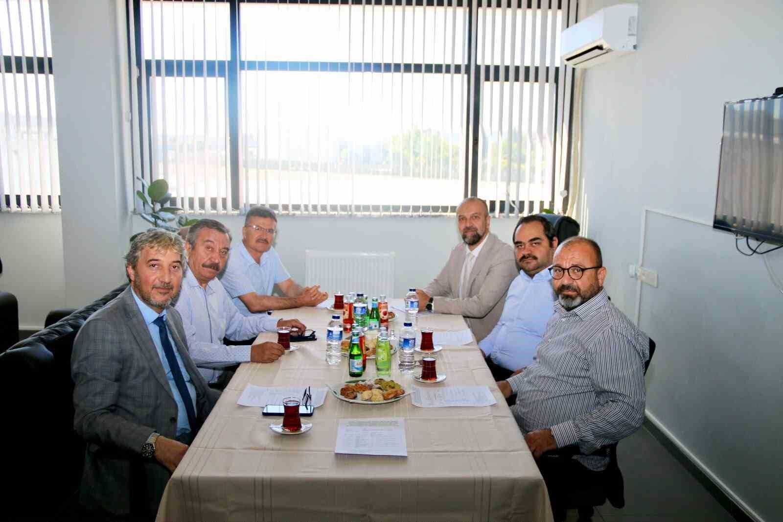 TOBB Kütahya OSB Meslek Lisesi'nin geleceği masaya yatırıldı